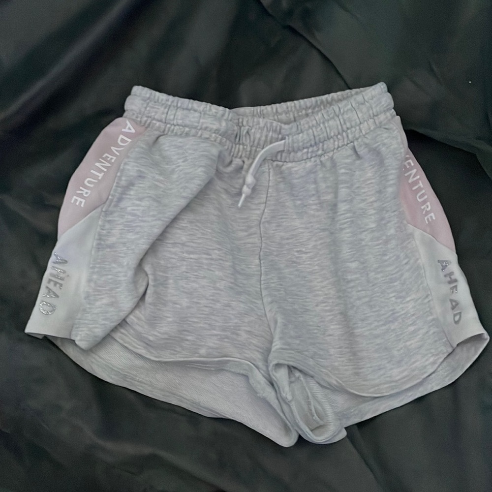 adventure ahead shorts🌸🤍